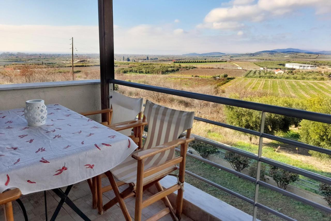 Villa Panoramico View Karianí Exterior foto